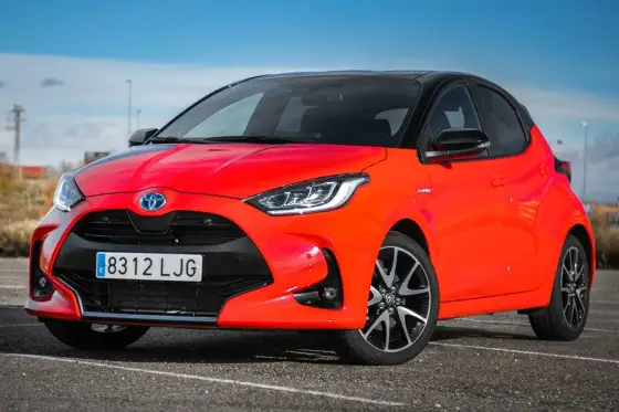 Cuántos caballos tiene el Toyota Yaris y cuál merece más la pena